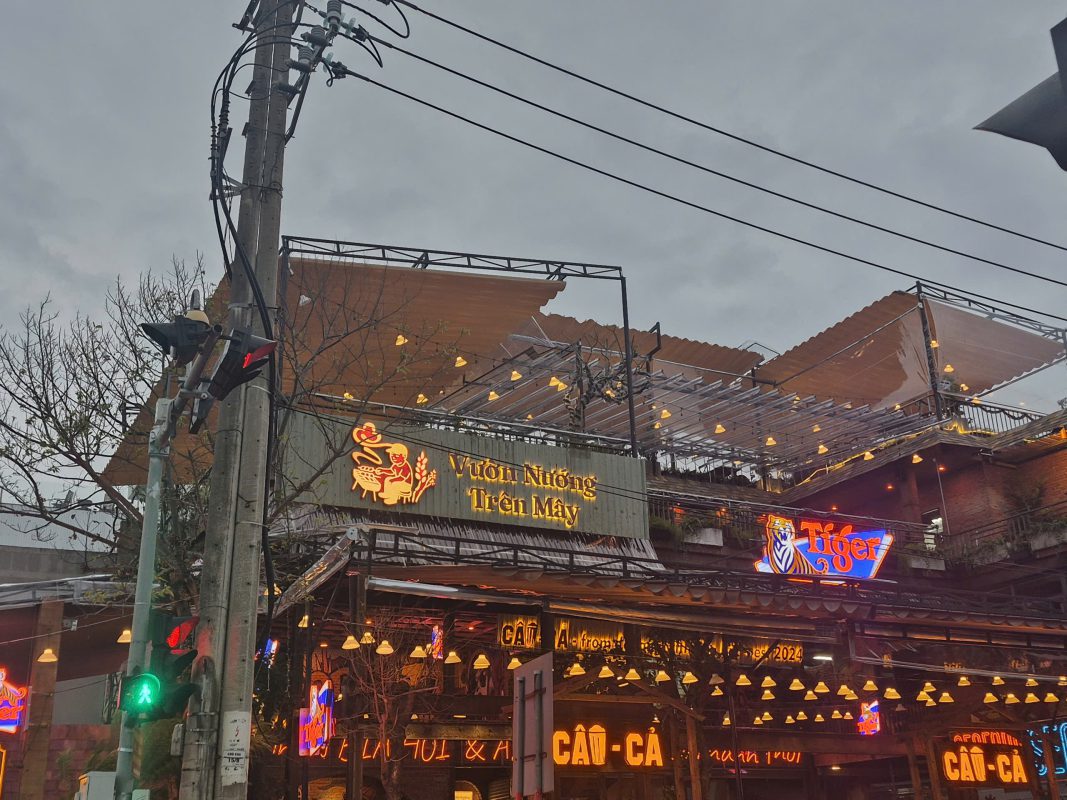 MÁI HIÊN –  MÁI XẾP DI ĐỘNG NGỌC CƯƠNG